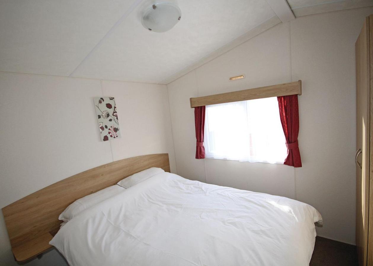 Silver Birch Caravan Park Talacre Buitenkant foto